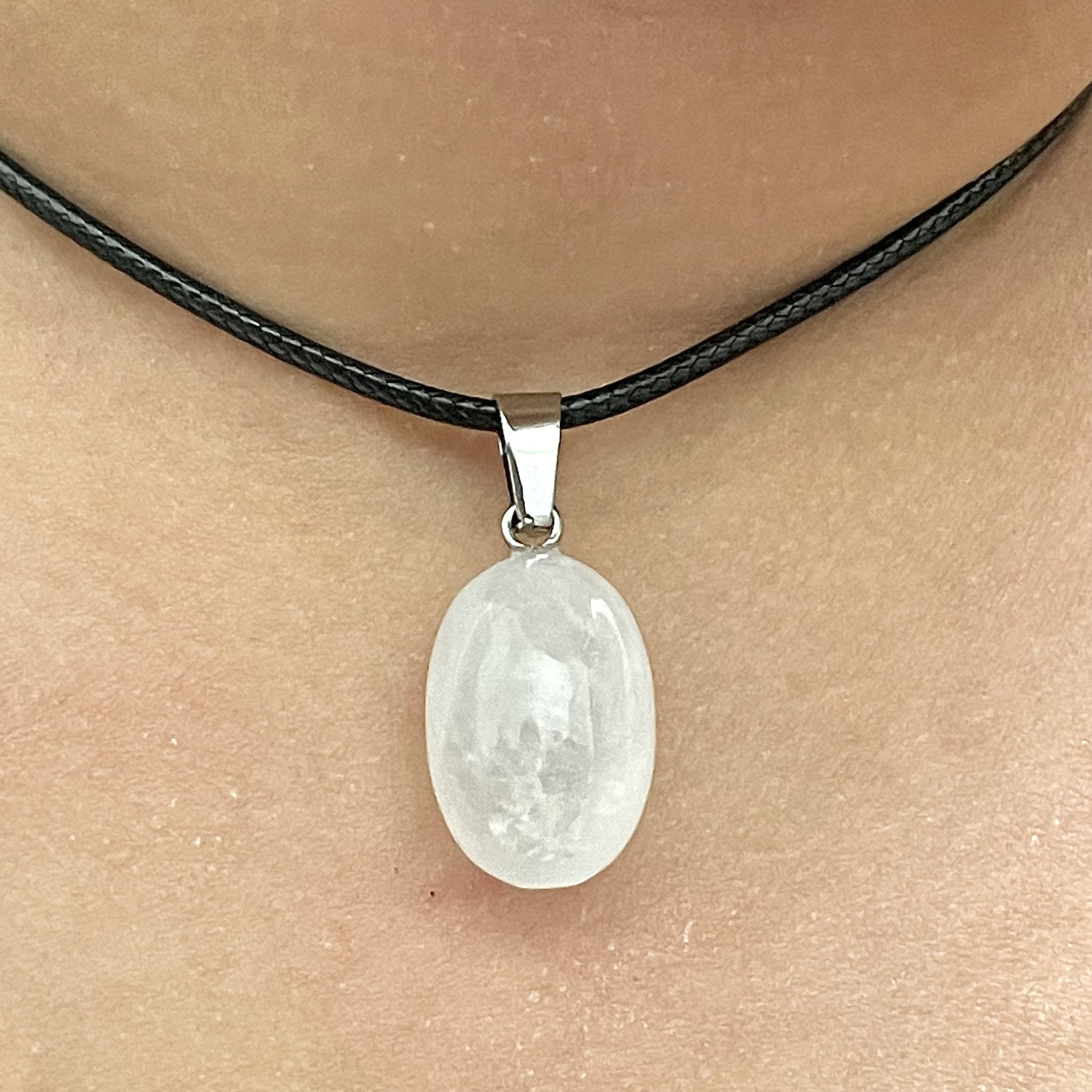 26-Clear-quartz-mini-tumbled--scaled
